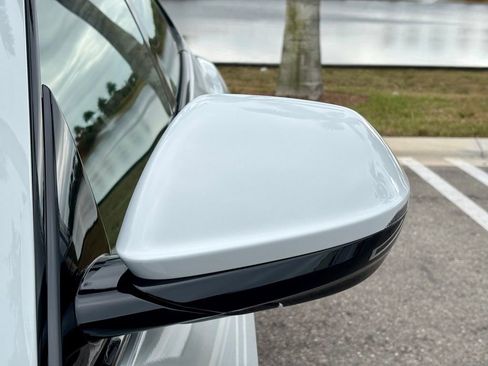 Used 2024 Lamborghini Urus Performante image 31