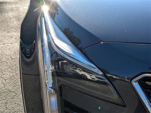 Used 2023 Cadillac XT4 Premium Luxury w/ Cold Weather Package image 5