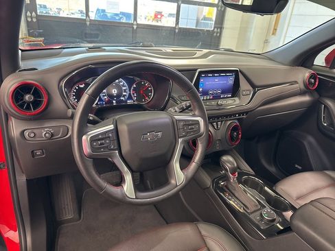 Used 2021 Chevrolet Blazer RS w/ Enhanced Convenience Package image 17