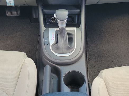 Used 2022 Kia Forte LXS w/ LXS Technology Package image 18