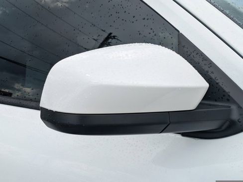 New 2025 Toyota Tacoma TRD Off-Road image 12