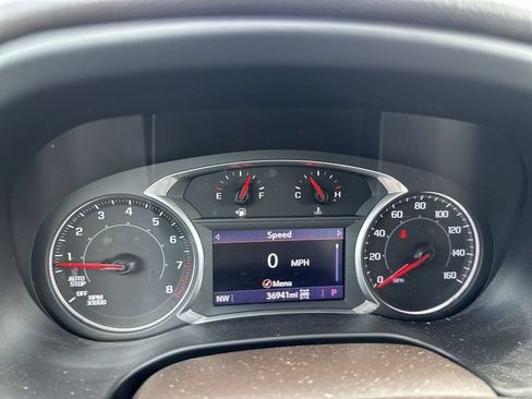 Used 2022 GMC Acadia SLT w/ LPO, Floor Liner Package AWD/4WD image 12