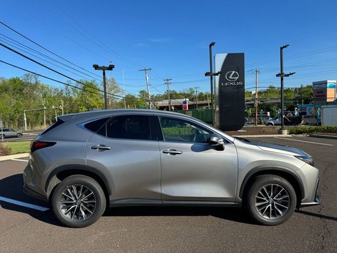 Used 2025 Lexus NX 350 AWD w/ Accessory Package (2T) image 5
