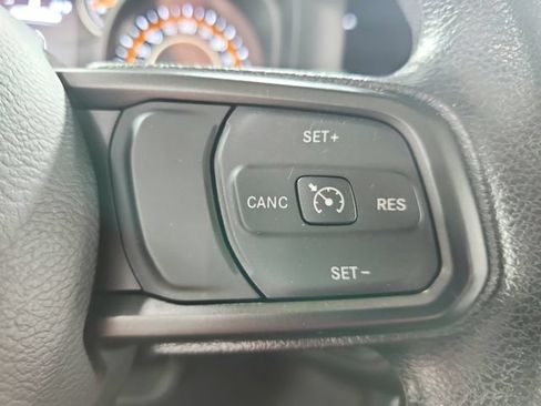 Used 2024 Jeep Wrangler Unlimited Sport AWD/4WD image 24