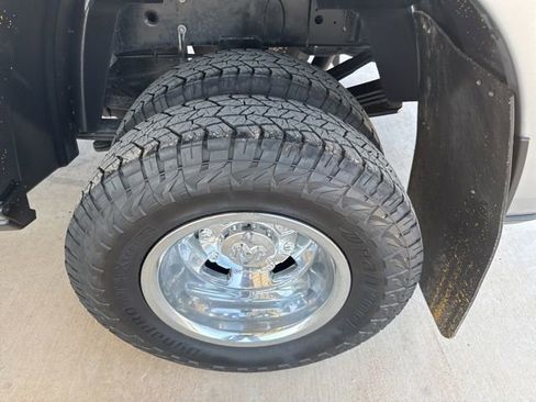 Used 2024 RAM 3500 Big Horn w/ Protection Group AWD/4WD image 5