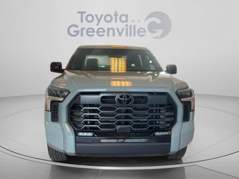 Used 2025 Toyota Tundra Limited w/ TRD Off-Road Package AWD/4WD image 9