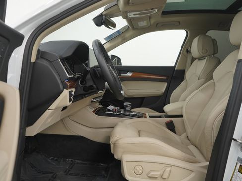 Used 2023 Audi Q5 e Prestige w/ Prestige Package image 20