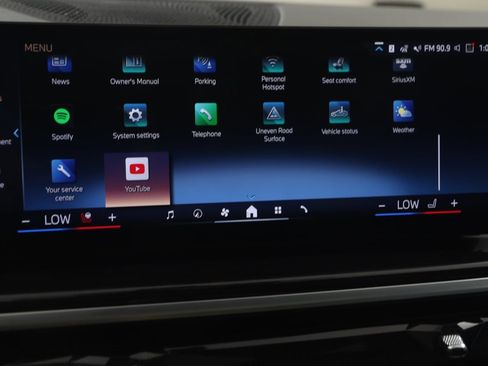 Used 2024 BMW X6 xDrive40i w/ Premium Package image 48