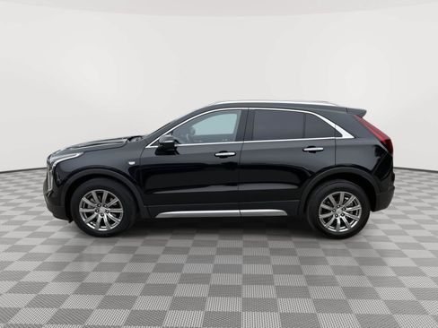 Used 2021 Cadillac XT4 Premium Luxury w/ Cold Weather Package AWD/4WD image 4