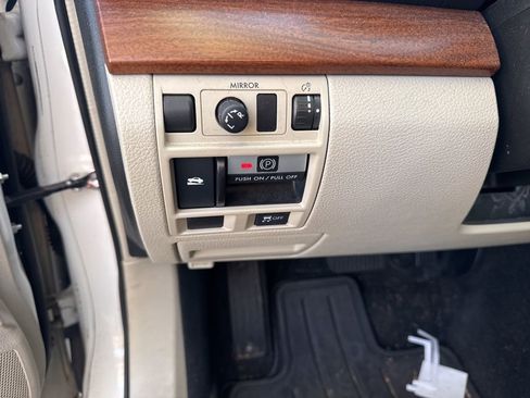 Used 2014 Subaru Outback 2.5i Limited image 7