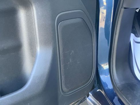 Certified 2021 Chevrolet Silverado 1500 Custom image 23