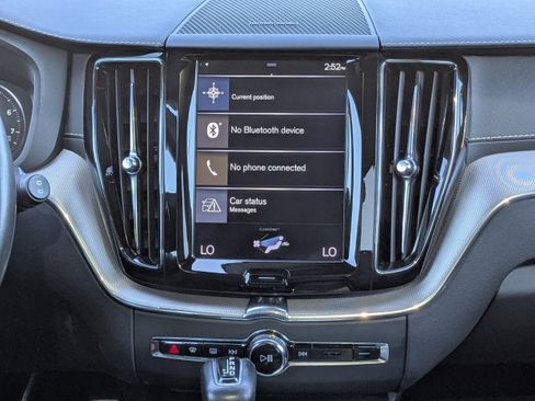 Used 2020 Volvo XC60 T5 R-Design w/ Protection Package Premier image 20