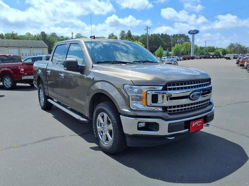 Used 2019 Ford F150 XLT w/ Equipment Group 302A Luxury image 8