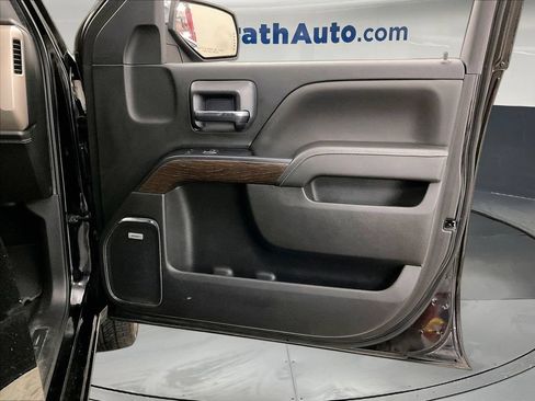 Used 2017 GMC Sierra 1500 Denali w/ Denali Ultimate Package AWD/4WD image 29