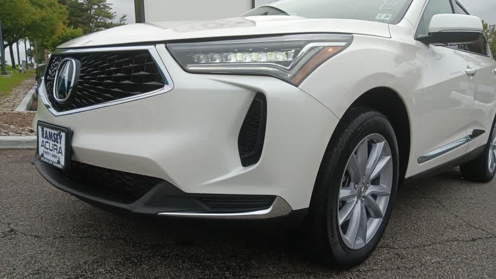 Used 2024 Acura RDX SH-AWD image 10