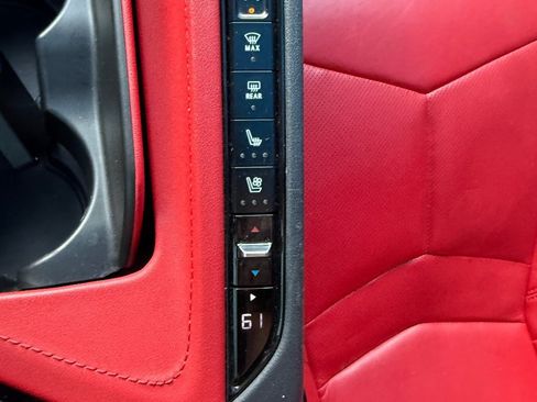 Used 2021 Chevrolet Corvette Stingray Preferred Cpe w/ 2LT RWD image 35