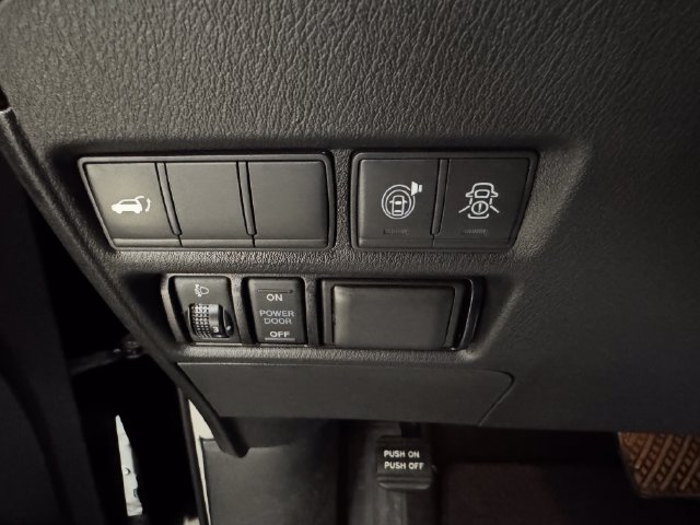 Used 2019 Nissan Armada SL w/ Premium Package RWD image 10
