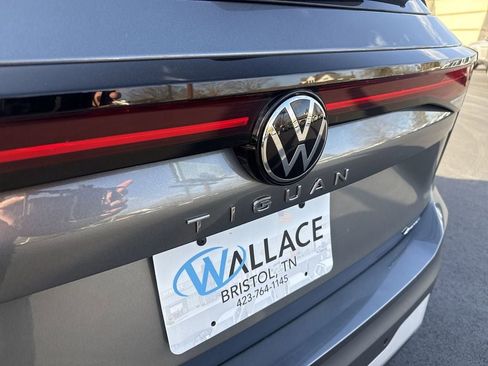 New 2026 Volkswagen Tiguan SE AWD/4WD image 6