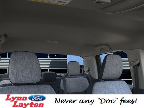 New 2025 Ford Maverick XLT w/ XLT Luxury Package FWD image 12