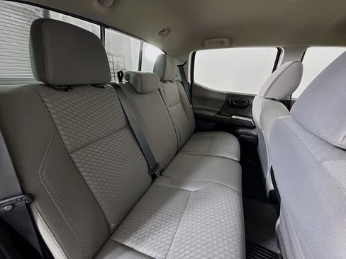Certified 2022 Toyota Tacoma SR5 image 27