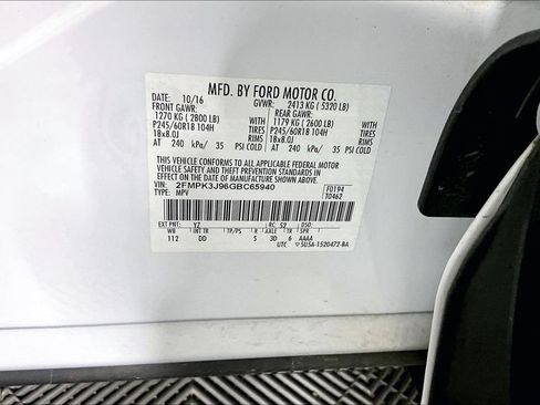 Used 2016 Ford Edge SEL FWD image 4