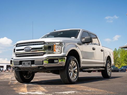 Certified 2019 Ford F150 XLT AWD/4WD image 3