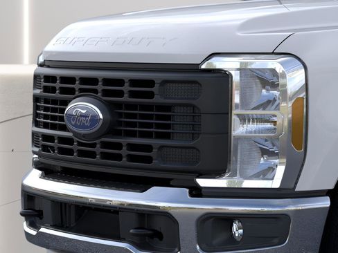New 2025 Ford F250 XL w/ 360-Degree Camera Package image 53