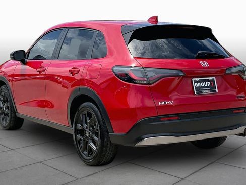 Used 2025 Honda HR-V Sport image 12