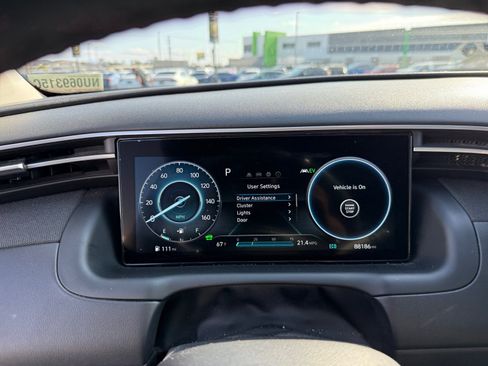 Used 2022 Hyundai Tucson SEL w/ Cargo Package AWD/4WD image 16