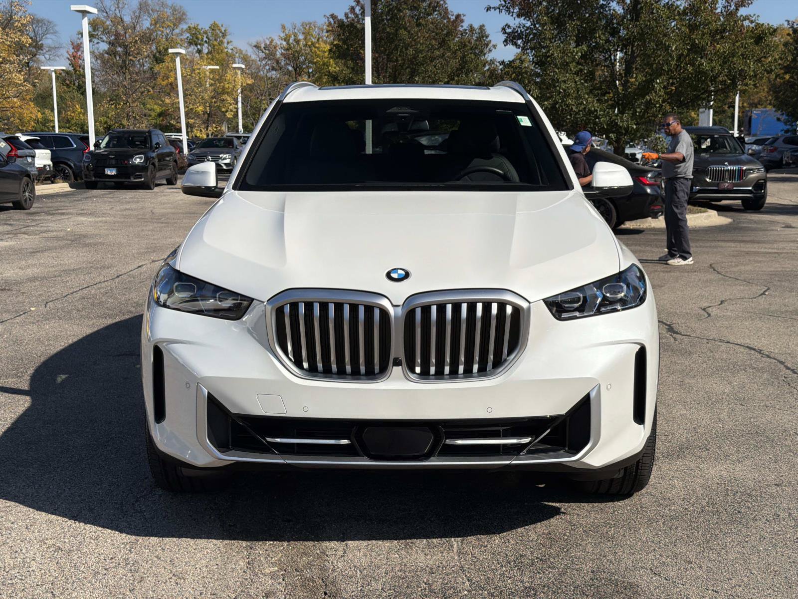 Certified 2026 BMW X5 xDrive40i AWD/4WD image 2