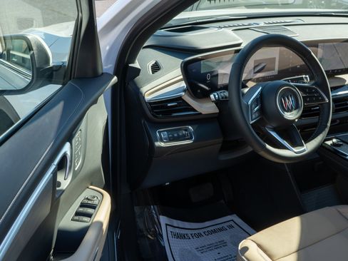 New 2026 Buick Enclave Preferred w/ Power Package image 10