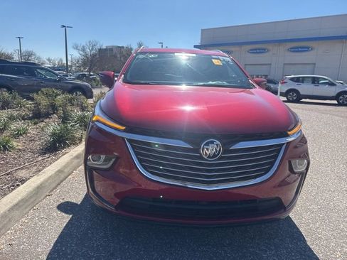 Used 2023 Buick Enclave Essence w/ Sport Touring Edition image 4