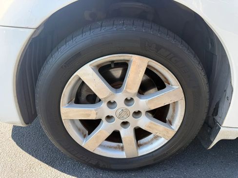 Used 2004 Nissan Maxima 3.5 SL w/ Driver Preferred Pkg FWD image 26