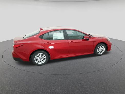 New 2026 Toyota Camry LE image 10