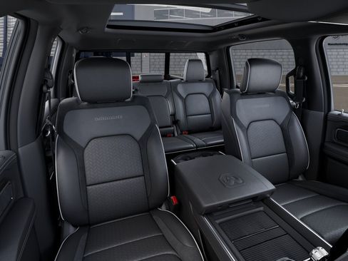 New 2026 RAM 1500 Laramie AWD/4WD image 16
