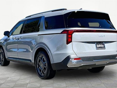 Certified 2026 Kia Carnival SX image 6