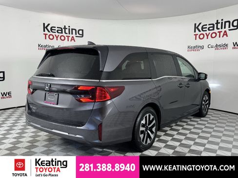 Used 2025 Honda Odyssey EX-L image 5