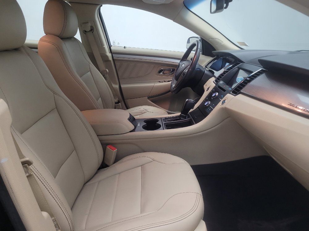 Used 2018 Ford Taurus SEL w/ Equipment Group 201A FWD image 21