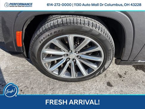 Used 2024 Jeep Grand Wagoneer Series II w/ Convenience Group III image 10