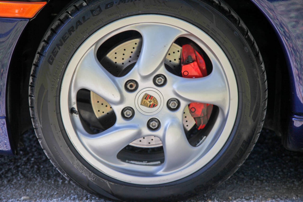 Used 2000 Porsche Boxster S RWD image 9