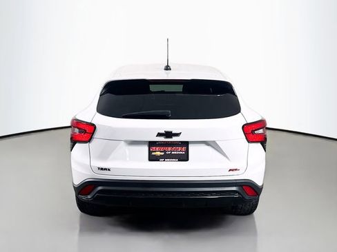 Used 2024 Chevrolet Trax RS FWD image 7
