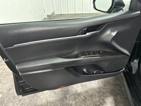 Used 2024 Toyota Camry LE FWD image 10