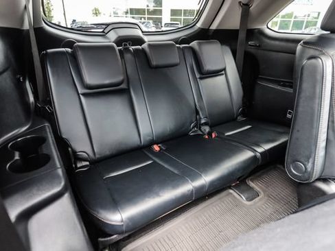 Used 2015 Toyota Highlander Limited Platinum AWD/4WD image 38