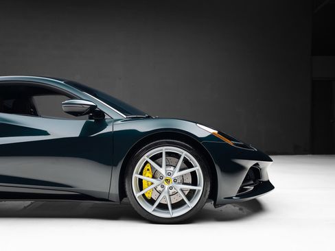Used 2026 Lotus Emira RWD image 38