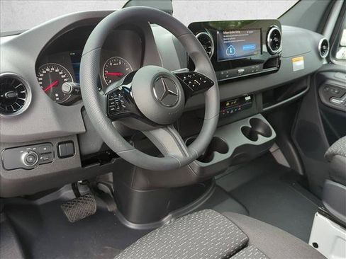 New 2026 Mercedes-Benz Sprinter 2500 image 3
