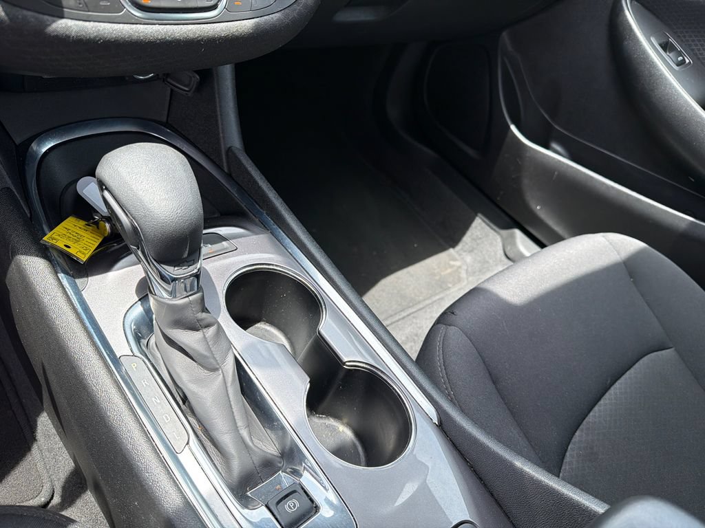 Used 2024 Chevrolet Malibu LT FWD image 33