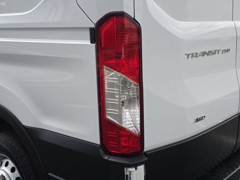 Used 2023 Ford Transit 250 Medium Roof AWD image 52
