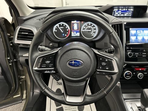 Used 2023 Subaru Forester Premium image 25