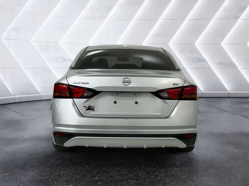 Used 2023 Nissan Altima 2.5 SV FWD image 5