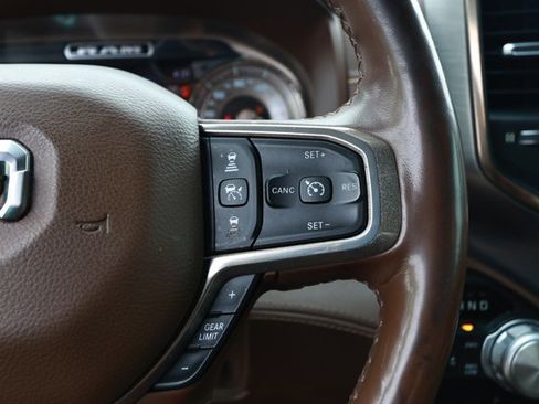Used 2019 RAM 1500 Limited AWD/4WD image 15